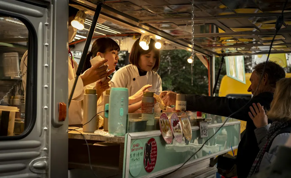 Food truck work