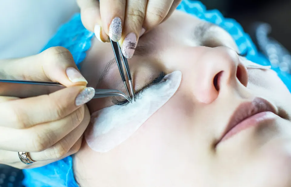 Lash & brow studio work