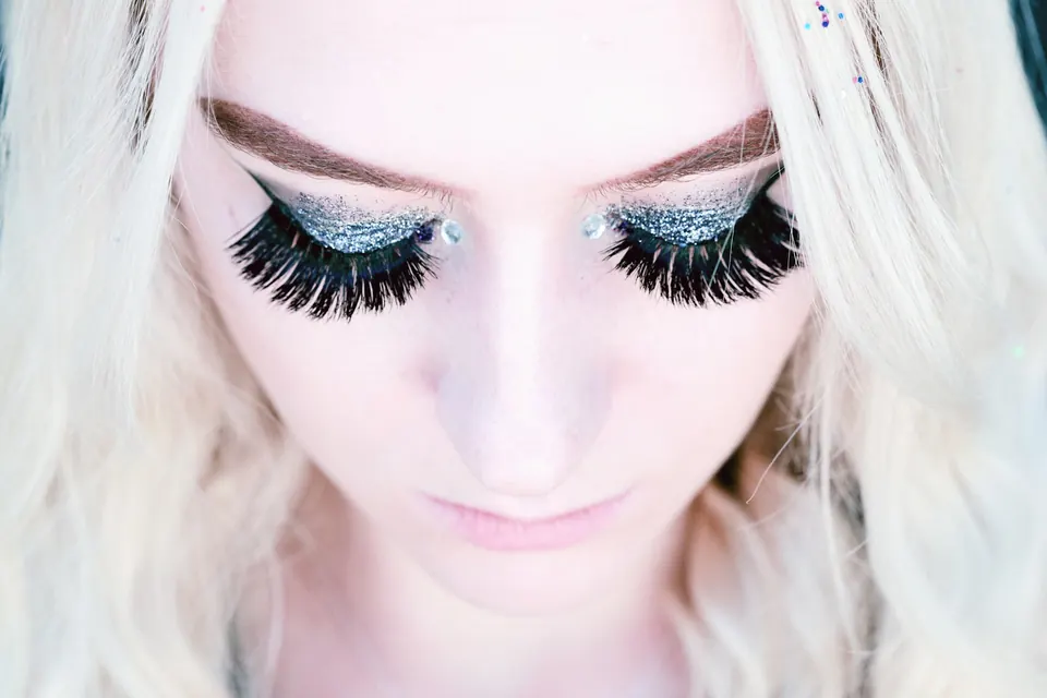 Lash & brow studio work