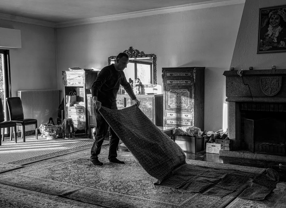 Moving company work