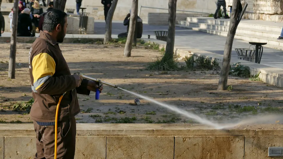 Pressure washing work