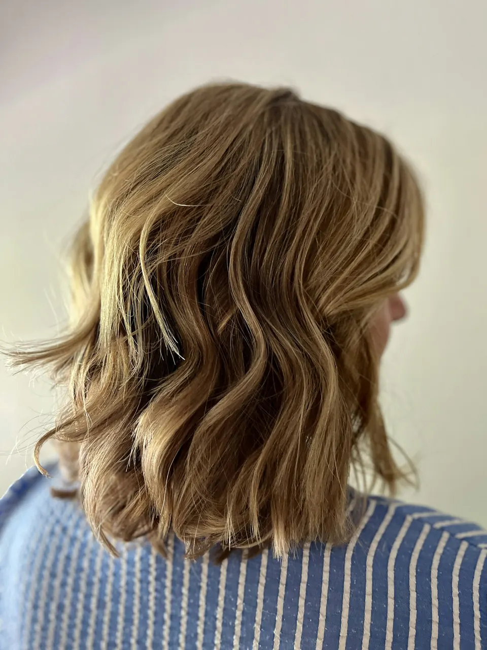 Textured bronde lob