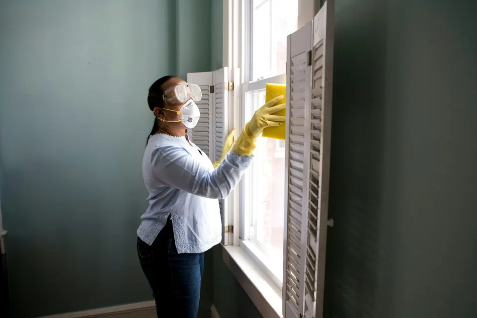 Window cleaning work